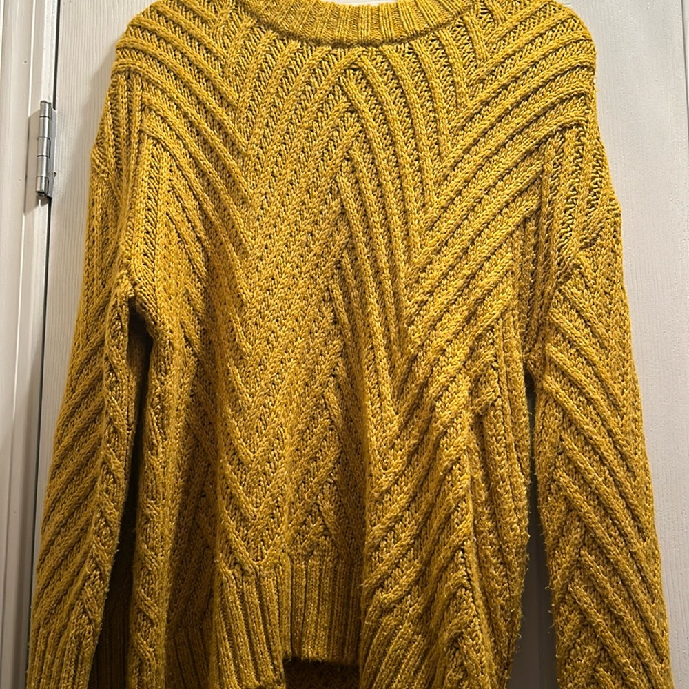 Size large brand a new day mustard yellow sweater